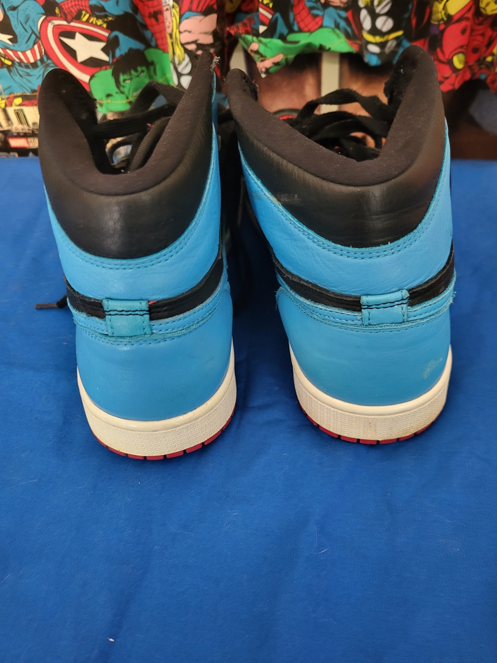 Nike Air Jordan 1 High OG - Black/University Blue/Red Size 10 - Picture 7 of 11